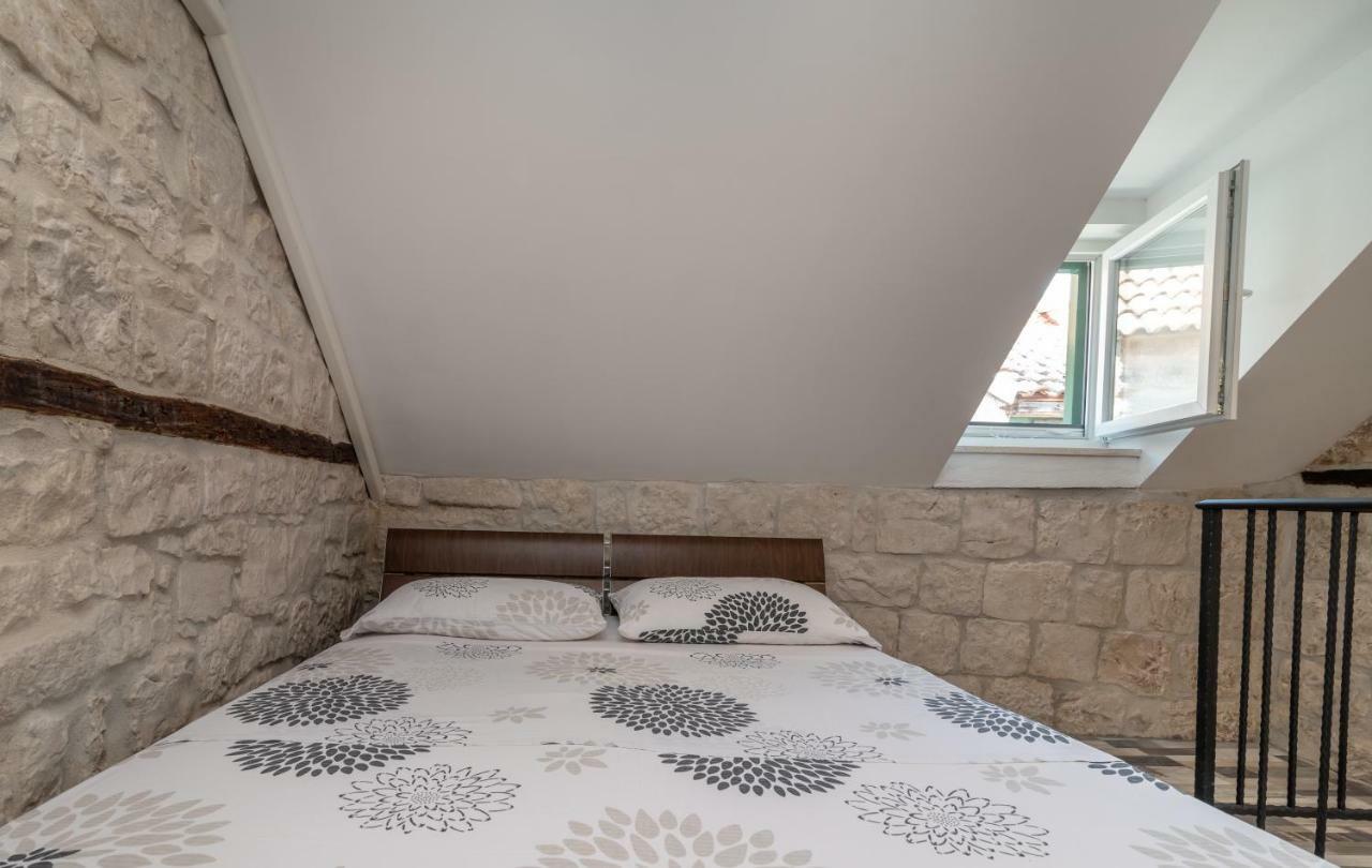 Apartman Skuribanda Τρογκίρ Εξωτερικό φωτογραφία