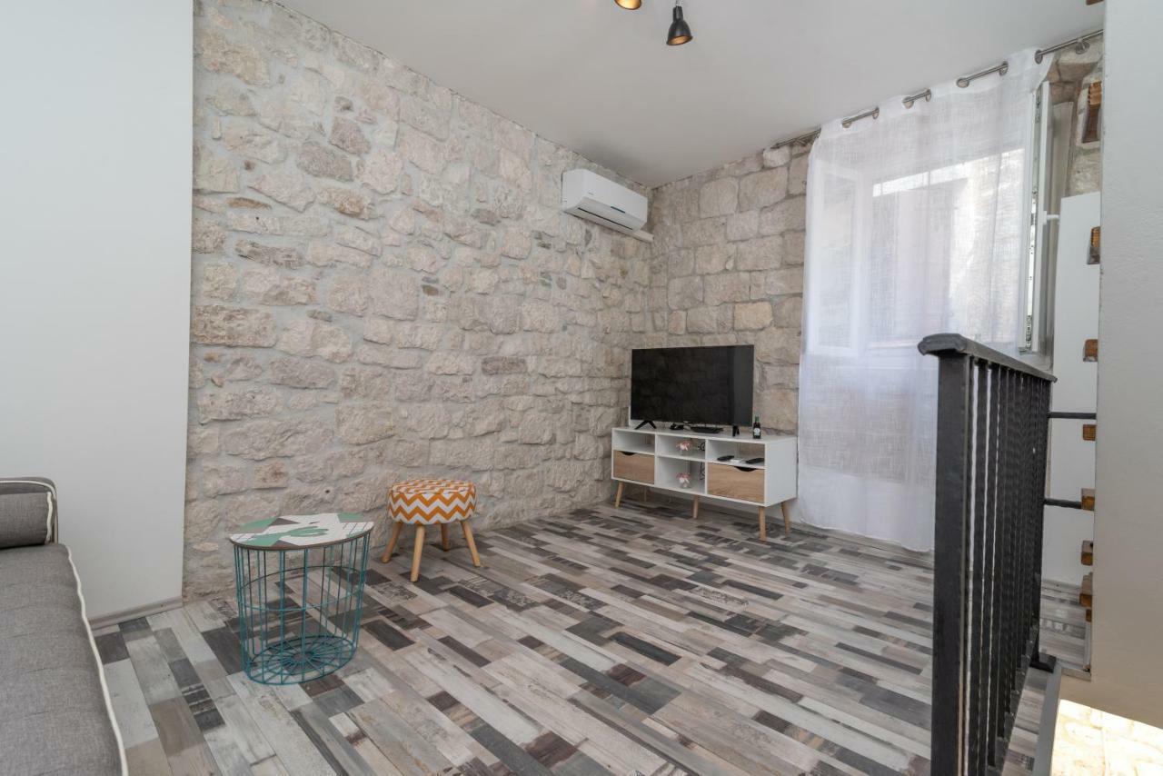 Apartman Skuribanda Τρογκίρ Εξωτερικό φωτογραφία